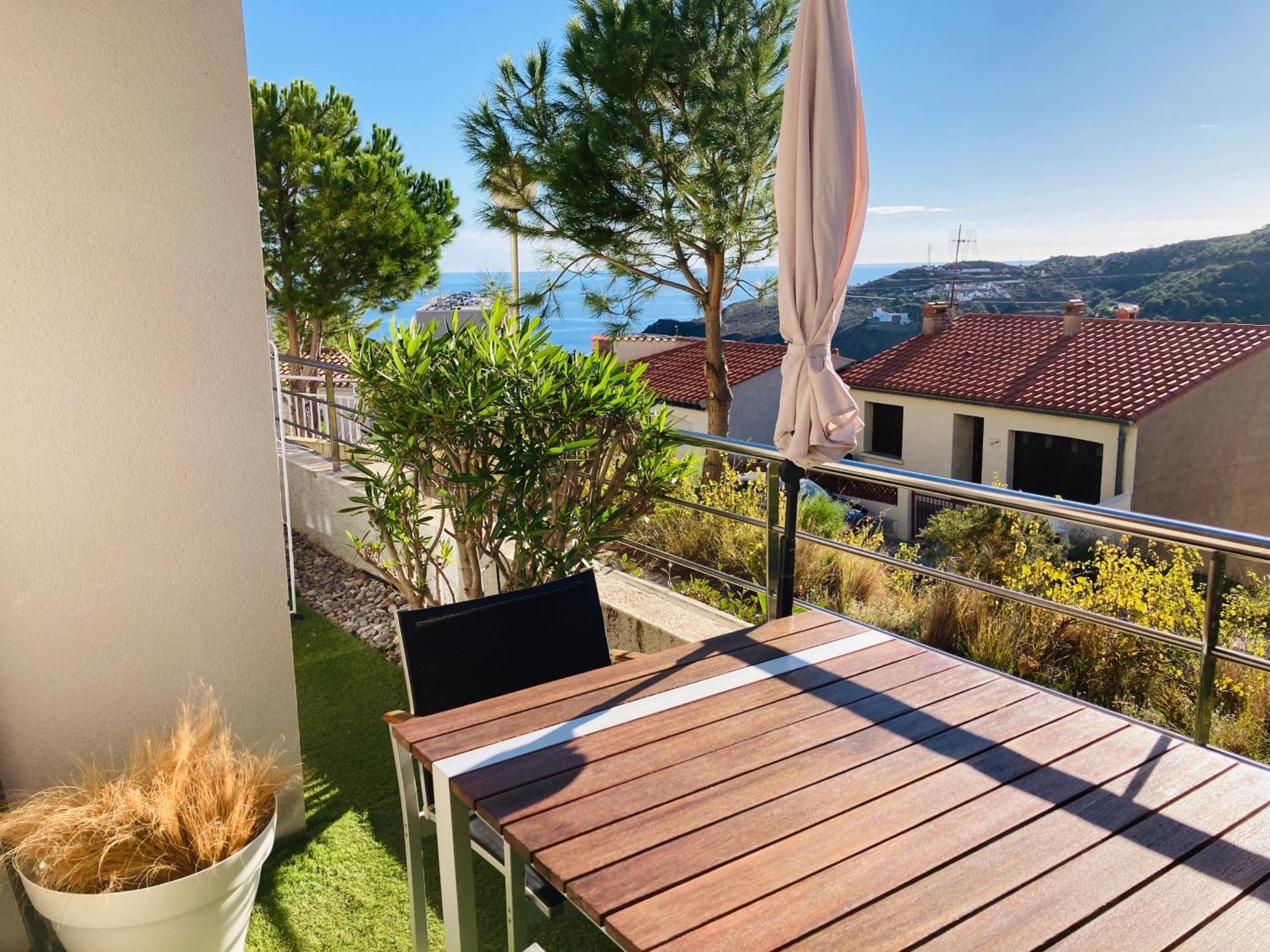 Résidence Costa Vermella, Vue Et Montagne Au Calme Appartement